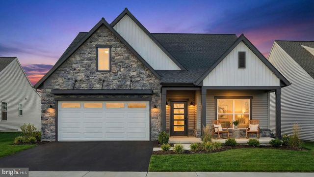 475 PINNACLE RIDGE DR, Annville, PA 17003