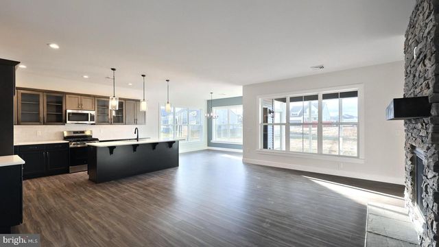 475 PINNACLE RIDGE DR, Annville, PA 17003