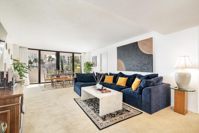 1200 S Flagler Drive 306, West Palm Beach, FL 33401