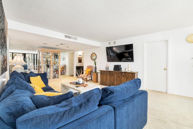 1200 S Flagler Drive 306, West Palm Beach, FL 33401