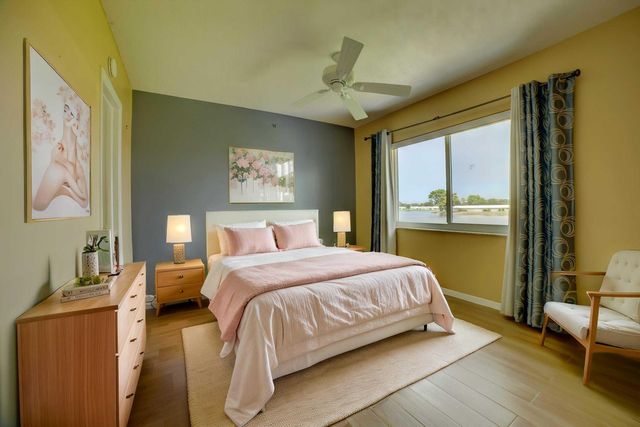 1118 Lake Terrace 204, Boynton Beach, FL 33426