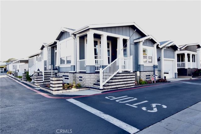 9850 Garfield Avenue 53, Huntington Beach, CA 92646