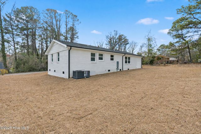 1707 Pine Street, Rockingham, NC 28379
