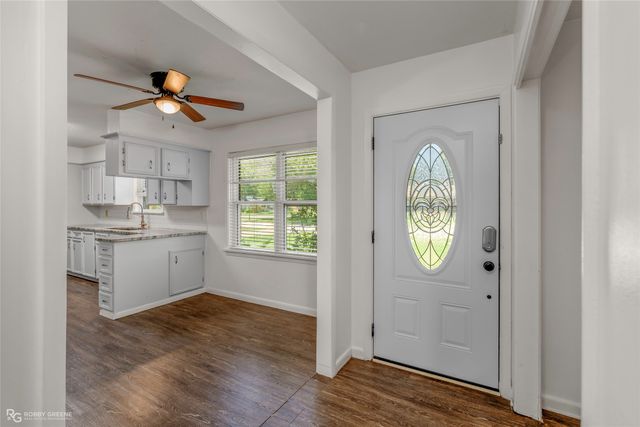 2110 Belle Grove Drive, Bossier City, LA 71111