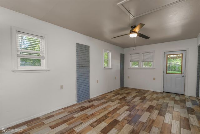 2110 Belle Grove Drive, Bossier City, LA 71111