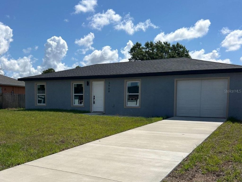 3908 EL RADO AVENUE, Sebring, FL 33872