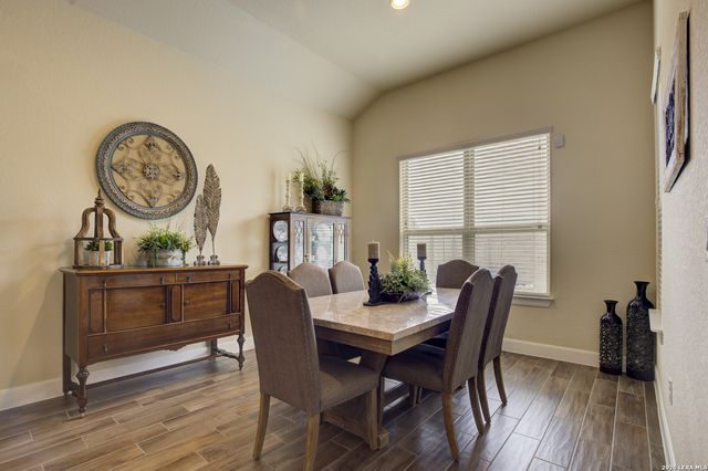 1180 NUTMEG TRL, New Braunfels, TX 78132