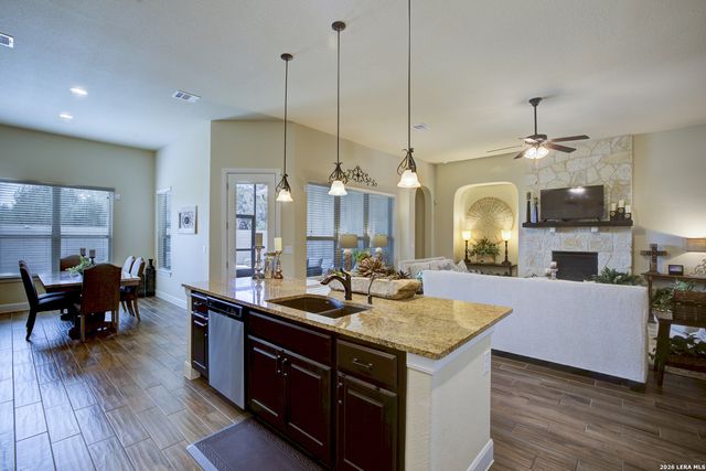 1180 NUTMEG TRL, New Braunfels, TX 78132