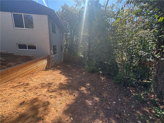 1679 Oak NE Lane, Atlanta, GA 30329