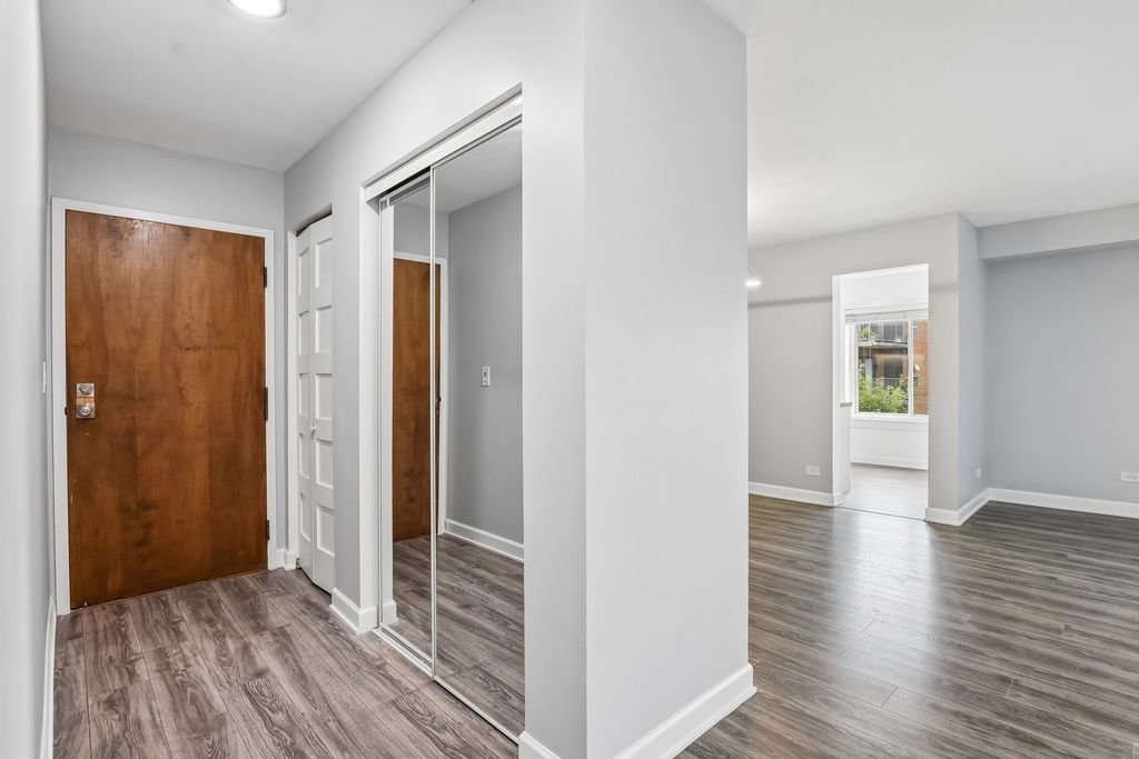 263 S Clubhouse Drive 312, Palatine, IL 60074 — photo 5