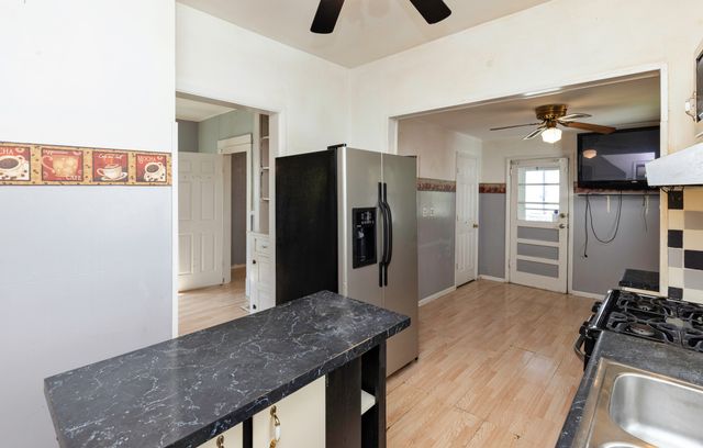206 E 16th Street, Des Moines, IA 50316
