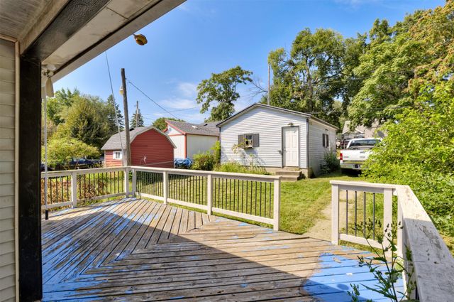 206 E 16th Street, Des Moines, IA 50316