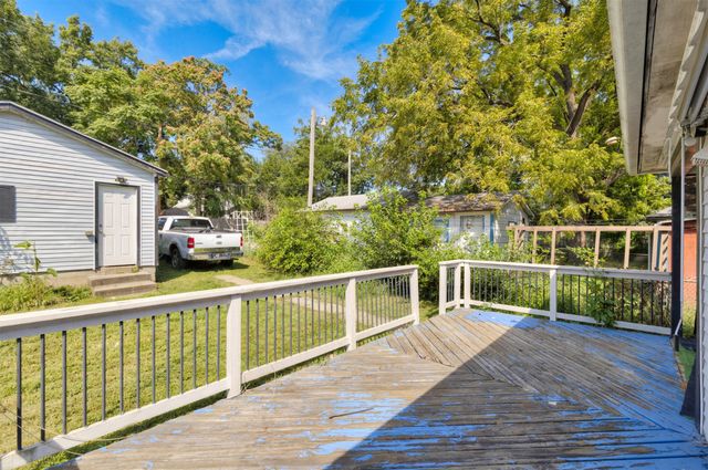 206 E 16th Street, Des Moines, IA 50316