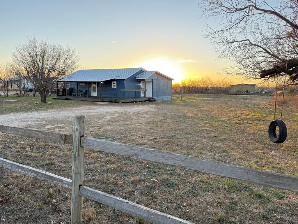 Image 2 of property listing at 9991 N Grape Creek Rd, San Angelo, TX 76901