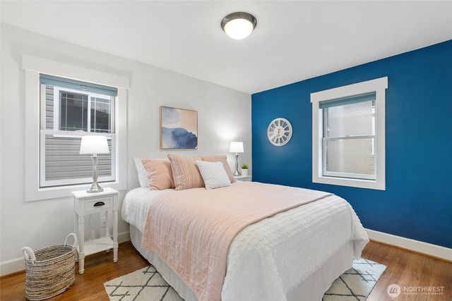 6325 42nd Avenue SW, Seattle, WA 98136