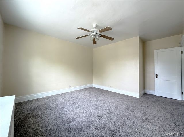 2486 Pierce Avenue, Niagara Falls, NY 14301
