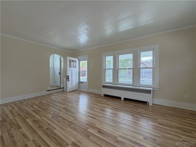 2486 Pierce Avenue, Niagara Falls, NY 14301