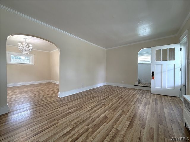 2486 Pierce Avenue, Niagara Falls, NY 14301