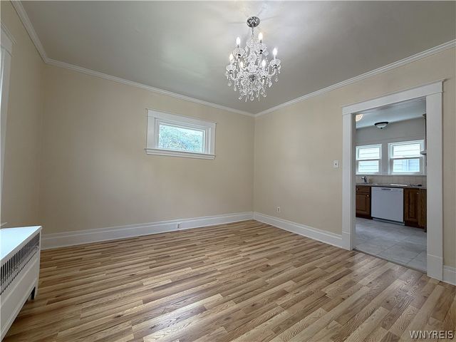 2486 Pierce Avenue, Niagara Falls, NY 14301