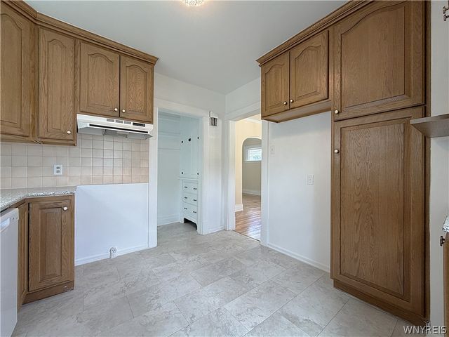 2486 Pierce Avenue, Niagara Falls, NY 14301