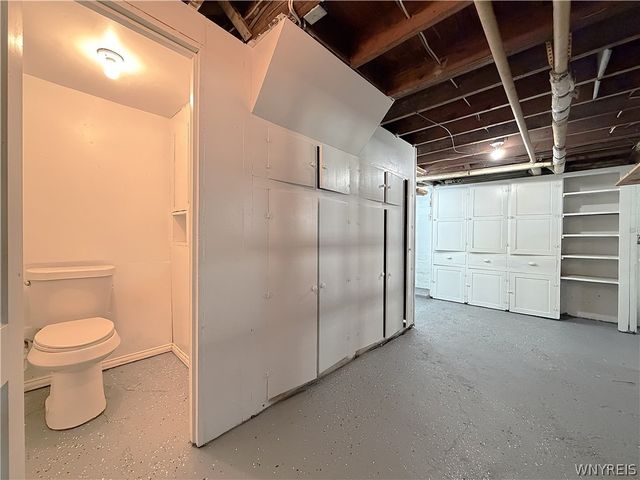 2486 Pierce Avenue, Niagara Falls, NY 14301