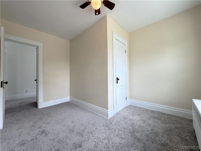 2486 Pierce Avenue, Niagara Falls, NY 14301