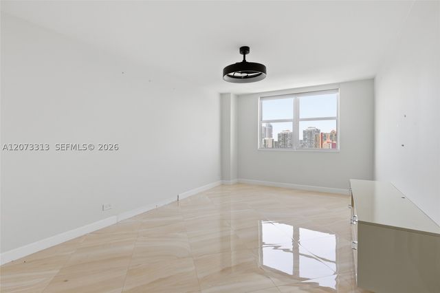 250 174th St 2004, Sunny Isles Beach, FL 33160