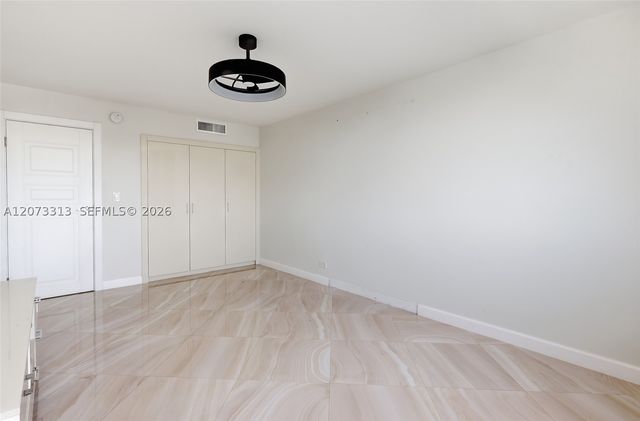250 174th St 2004, Sunny Isles Beach, FL 33160
