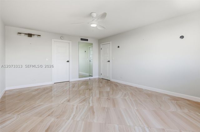250 174th St 2004, Sunny Isles Beach, FL 33160