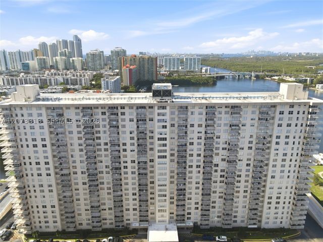 250 174th St 2004, Sunny Isles Beach, FL 33160
