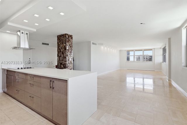 250 174th St 2004, Sunny Isles Beach, FL 33160