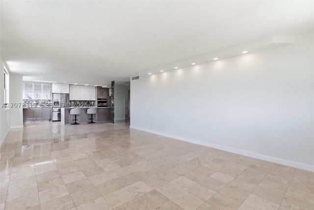 250 174th St 2004, Sunny Isles Beach, FL 33160