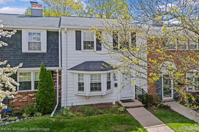 42930 Richards Court, Northville, MI 48167
