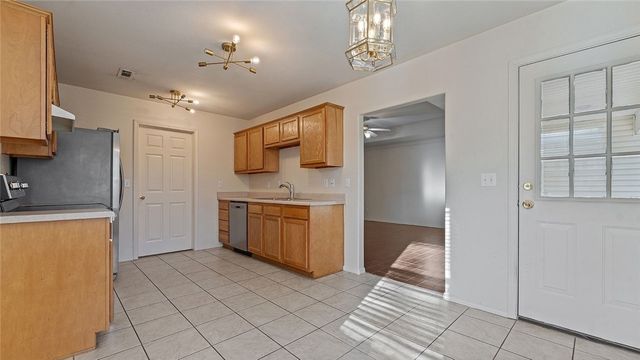 4601 SW Limestone Avenue, Bentonville, AR 72712