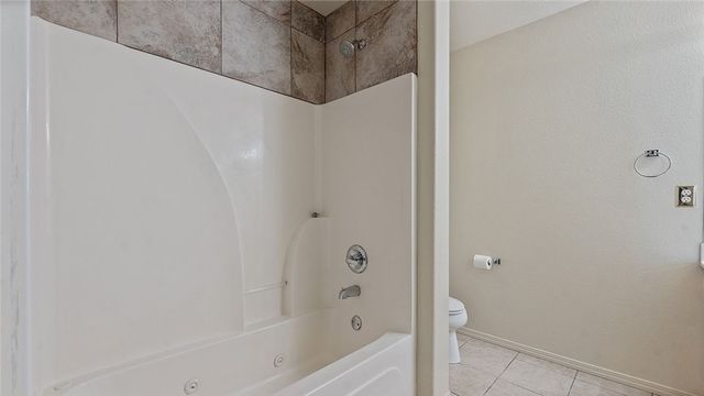 4601 SW Limestone Avenue, Bentonville, AR 72712