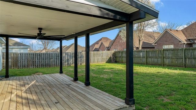 4601 SW Limestone Avenue, Bentonville, AR 72712