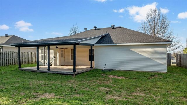 4601 SW Limestone Avenue, Bentonville, AR 72712