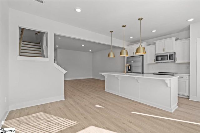 6 Redfield Place, Simpsonville, SC 29681