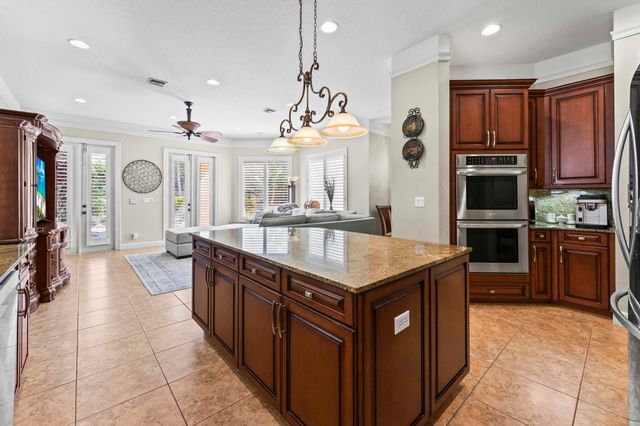 10376 Trianon Place, Wellington, FL 33449