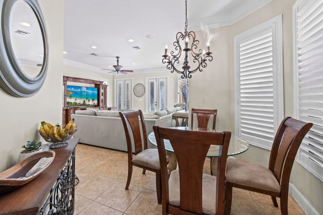 10376 Trianon Place, Wellington, FL 33449