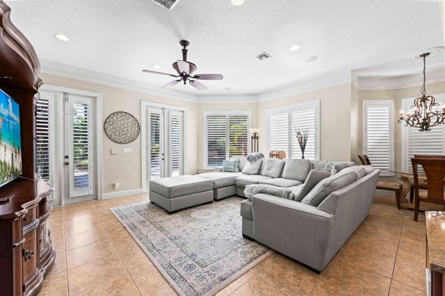 10376 Trianon Place, Wellington, FL 33449