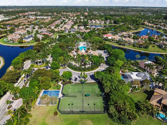 10376 Trianon Place, Wellington, FL 33449