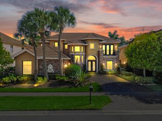 10376 Trianon Place, Wellington, FL 33449