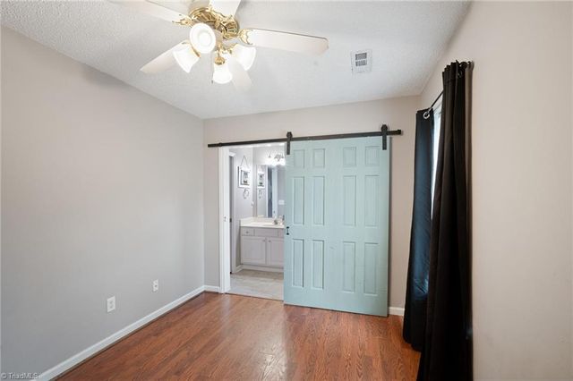 1625 N Ammons Drive, Clemmons, NC 27012