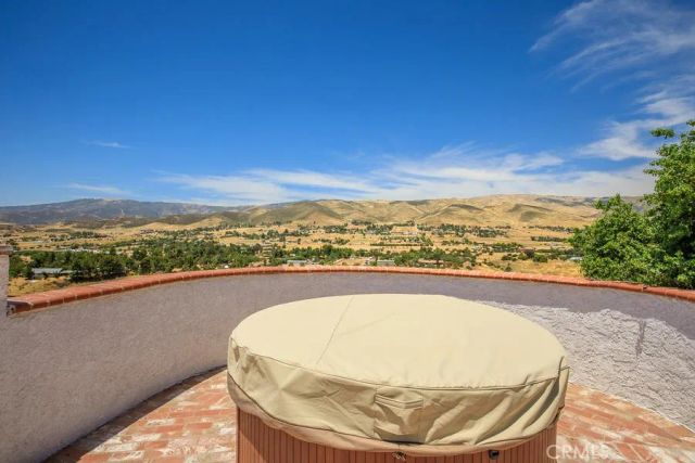 9175 Yucca Hills, Agua Dulce, CA 91390