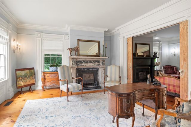 36 Market Lane, Clinton Corners, NY 12514
