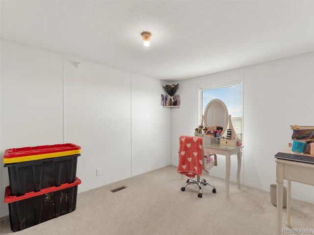 69501 E 72nd Ave, Byers, CO 80103