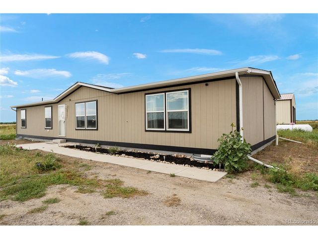 69501 E 72nd Ave, Byers, CO 80103