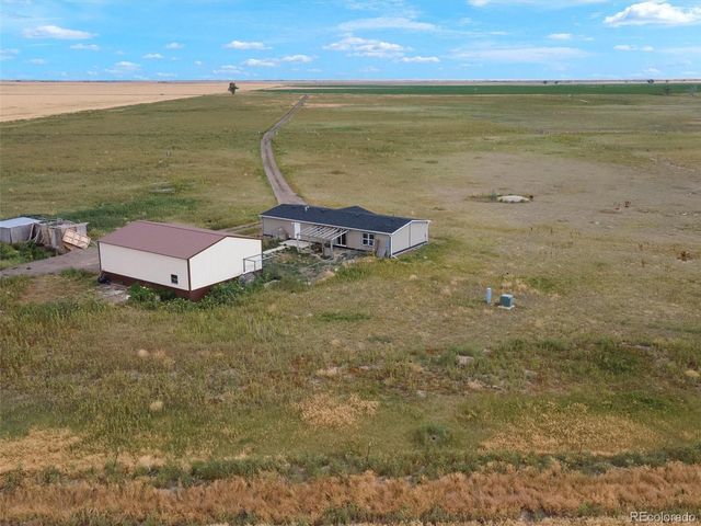 69501 E 72nd Ave, Byers, CO 80103