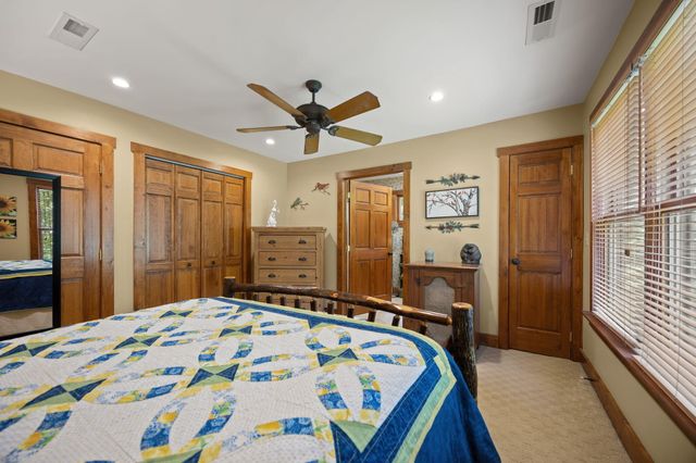 204 The Village Drive, Nancy, KY 42544